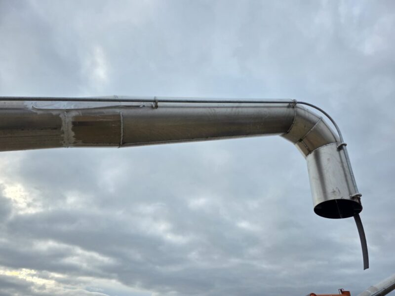 Manure Load Stand with Basket