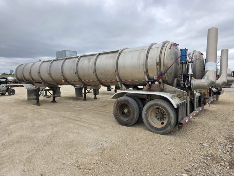 U-4874 Single 12in Swivel Pipe 6200 Gallon Stainless Steel Semi Tanker
