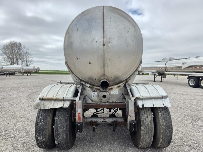 U-184 1995 Beall 6700 Gallon Stainless Steel Semi Tanker