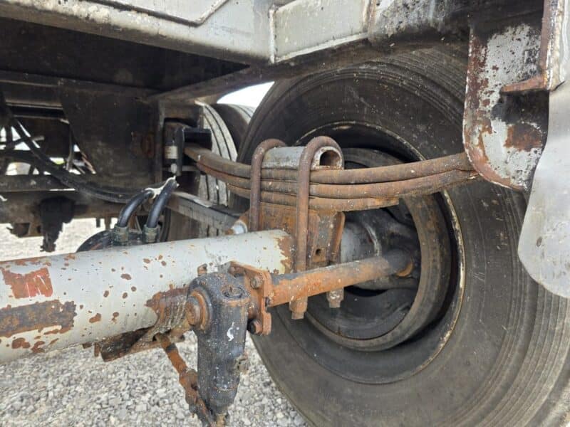 U-184 1995 Beall 6700 Gallon Stainless Steel Semi Tanker