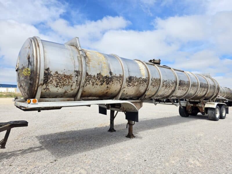 U-4868 2007 Polar 7000 Gallon Stainless Steel Semi Tanker