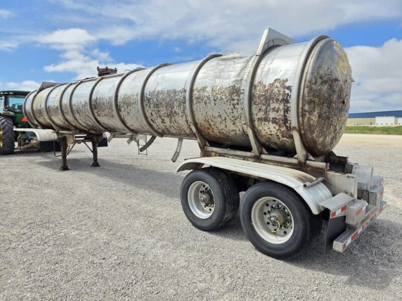 U-4868 2007 Polar 7000 Gallon Stainless Steel Semi Tanker