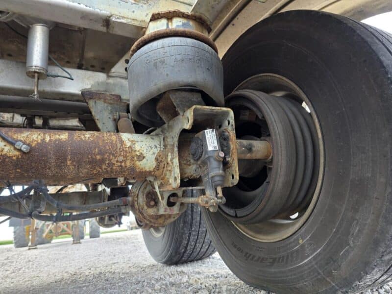 U-4868 2007 Polar 7000 Gallon Stainless Steel Semi Tanker