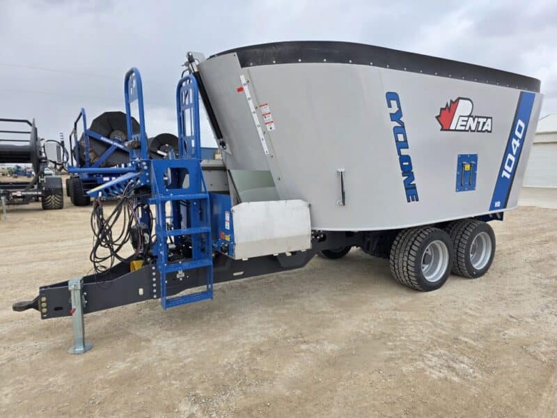 1040 Penta Mixer w. Cyclone Augers