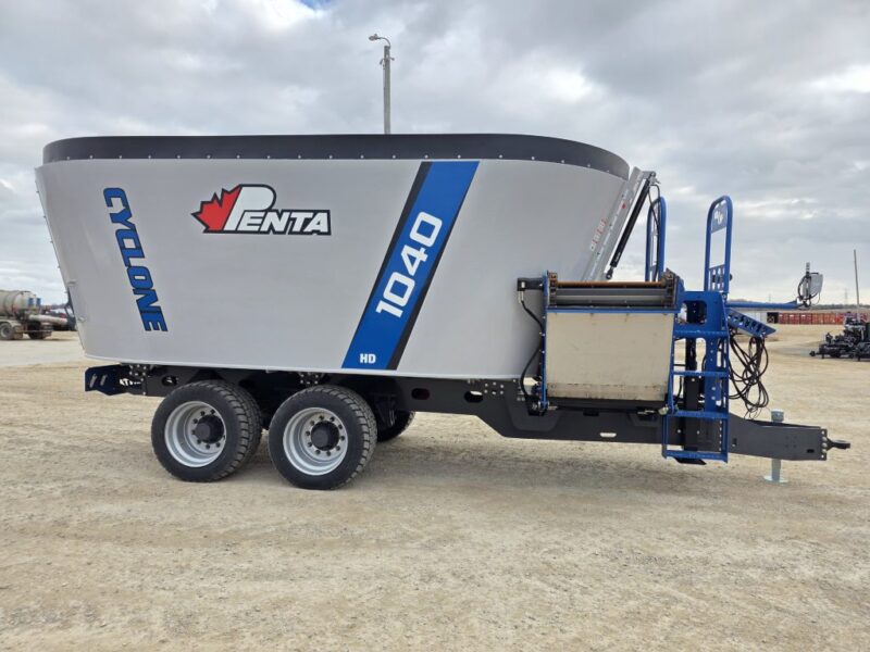 1040 Penta Mixer w. Cyclone Augers