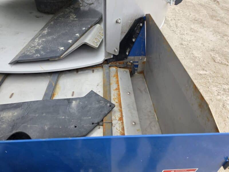 1040 Penta Mixer w. Cyclone Augers