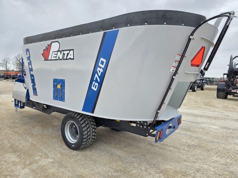 6740 Penta Mixer w. Cyclone Auger