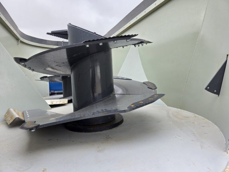 6740 Penta Mixer w. Cyclone Auger