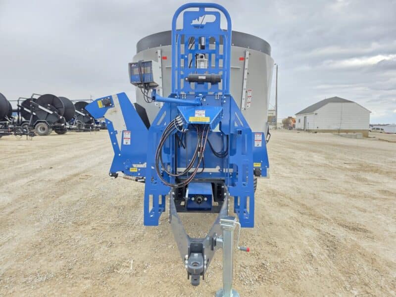 5040 Penta Mixer w. Cyclone Auger