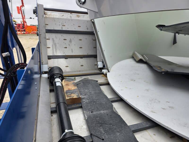 5040 Penta Mixer w. Cyclone Auger