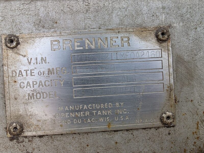 U-4871 1990 Brenner 6200 Gallon Stainless Steel Semi Tanker