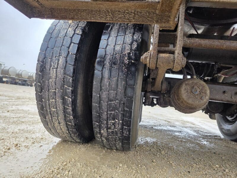 U-4871 1990 Brenner 6200 Gallon Stainless Steel Semi Tanker
