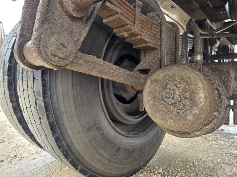 U-4871 1990 Brenner 6200 Gallon Stainless Steel Semi Tanker