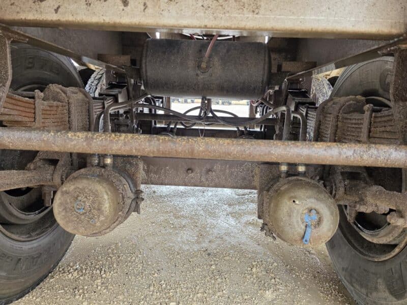 U-4871 1990 Brenner 6200 Gallon Stainless Steel Semi Tanker