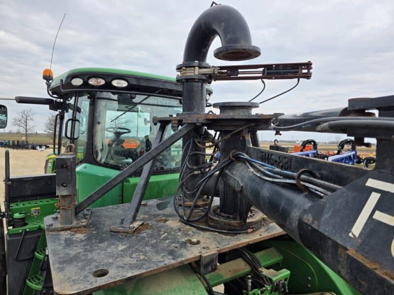 Phil’s 28′ Pottinger Twin Row Disc w. 8″ Tractor Mounted Stinger