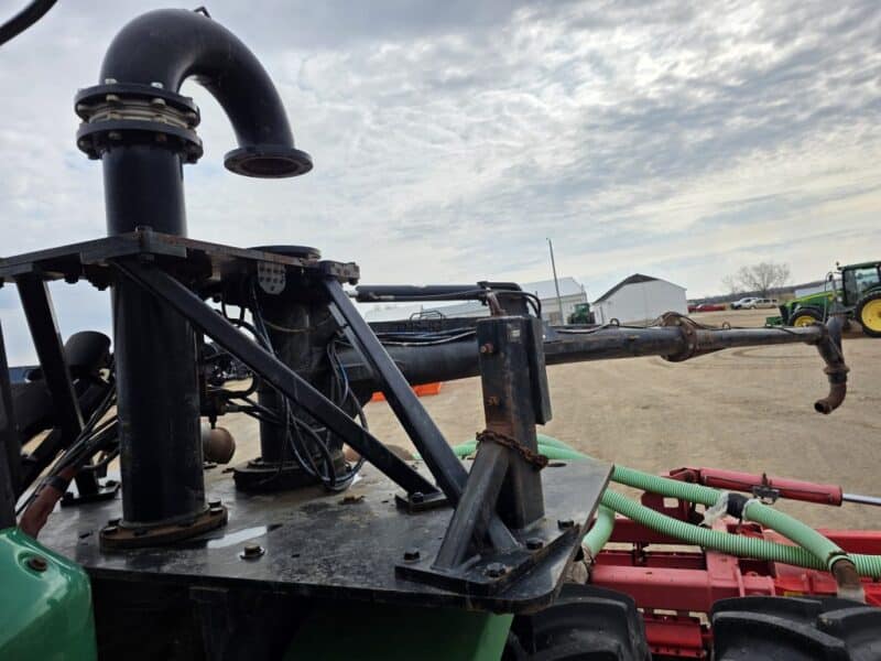 Phil’s 28′ Pottinger Twin Row Disc w. 8″ Tractor Mounted Stinger