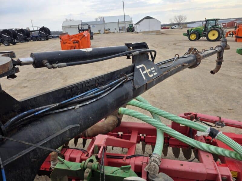 Phil’s 28′ Pottinger Twin Row Disc w. 8″ Tractor Mounted Stinger