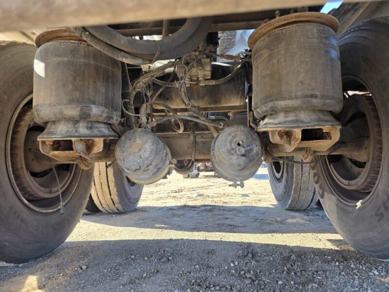 U-4875 2010 Engle 7200 Gallon Stainless Steel Semi Tanker