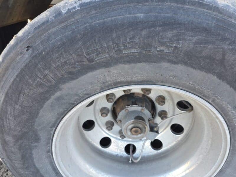 U-4875 2010 Engle 7200 Gallon Stainless Steel Semi Tanker