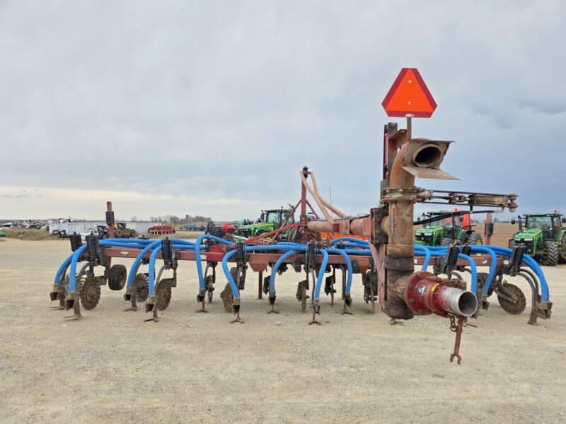 28Ft Hydro 3pt Toolbar with 14 DSI Series 70 Shanks