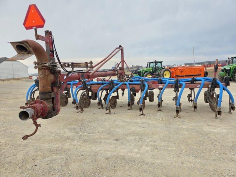 28Ft Hydro 3pt Toolbar with 14 DSI Series 70 Shanks