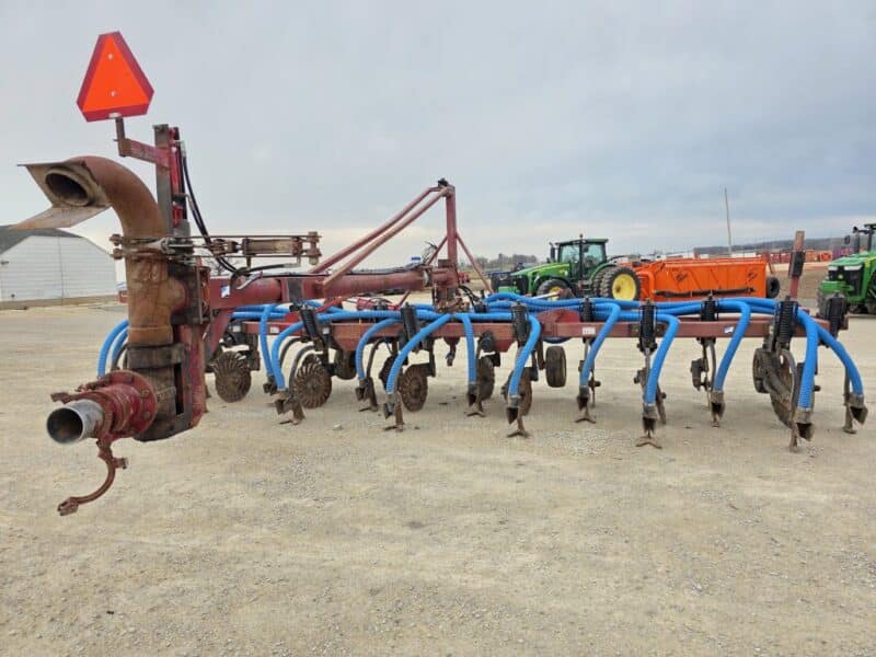 28Ft Hydro 3pt Toolbar with 14 DSI Series 70 Shanks