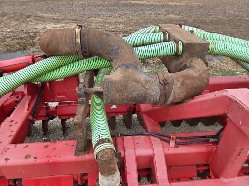 Phil’s 28′ Pottinger Twin Row Disc Only.