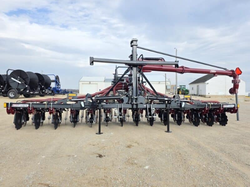 NEW 28′ ZML 1424 Toolbar w. 14 Red Viper Gen 4 Row Units w. 8″ Stinger