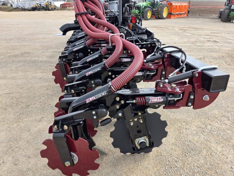 NEW 28′ ZML 1424 Toolbar w. 14 Red Viper Gen 4 Row Units w. 8″ Stinger