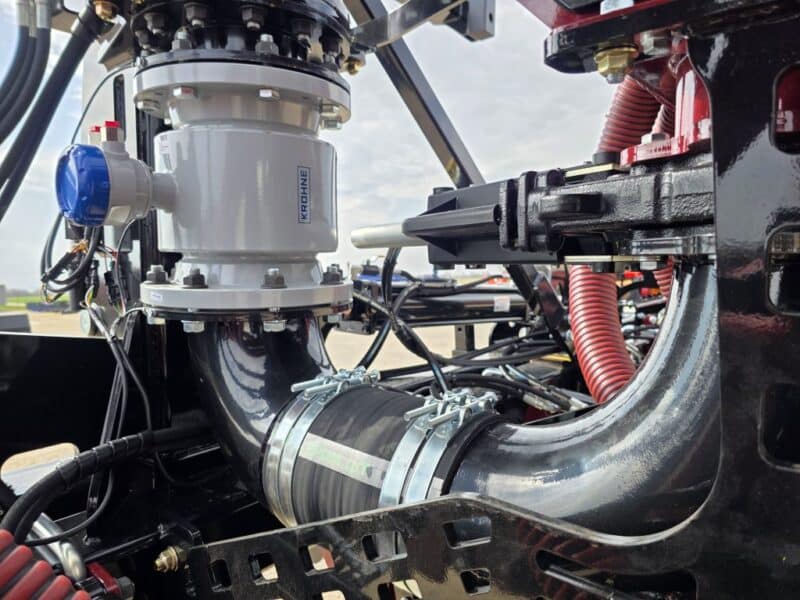 NEW 28′ ZML 1424 Toolbar w. 14 Red Viper Gen 4 Row Units w. 8″ Stinger