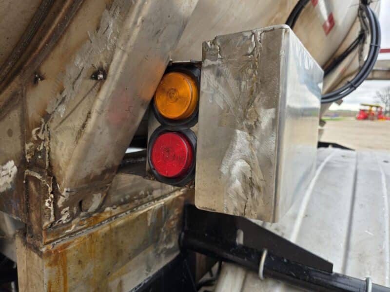 U-4877 1980 Trans Equip 6700 Gallon Stainless Steel Semi Tanker w. 18in Unload