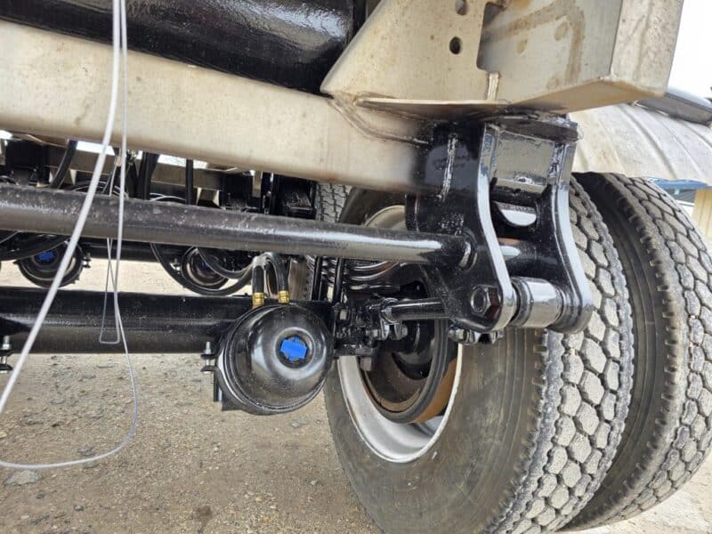 U-4877 1980 Trans Equip 6700 Gallon Stainless Steel Semi Tanker w. 18in Unload