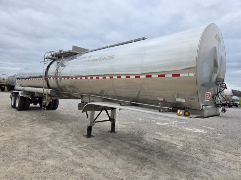 U-4880 1991 Brenner 7200 Gallon Stainless Steel Semi Tanker