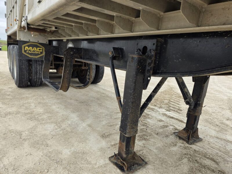 D-15 34′ 2015 Mac Aluminum Tri-Axle Dump Trailer