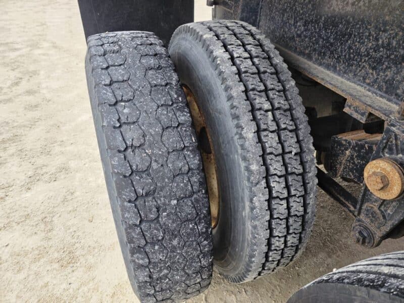 D-15 34′ 2015 Mac Aluminum Tri-Axle Dump Trailer