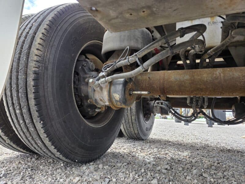 U-4867 2016 Polar 8000 Gallon Stainless Steel Semi Tanker