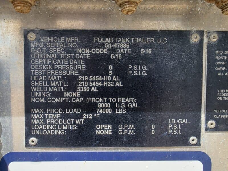 U-4867 2016 Polar 8000 Gallon Stainless Steel Semi Tanker