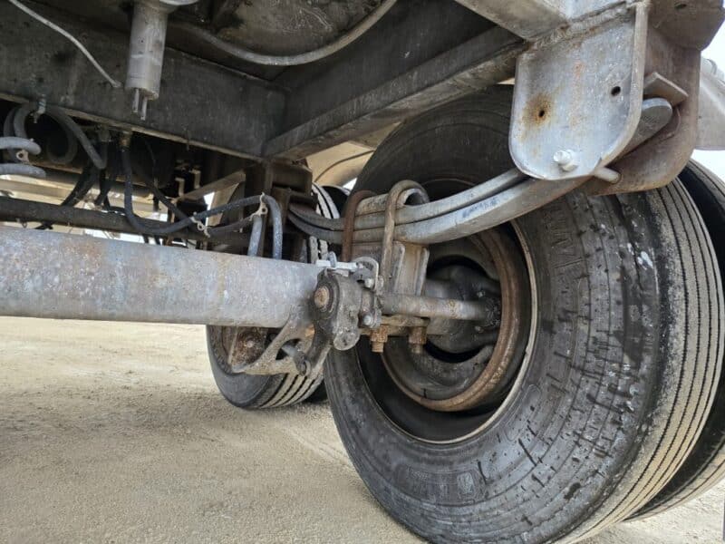 U-4881 1992 Barbel 6500 Gallon Stainless Steel Semi Tanker