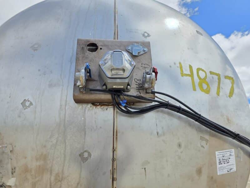U-4877 1980 Trans Equip 6700 Gallon Stainless Steel Semi Tanker w. 18in Unload