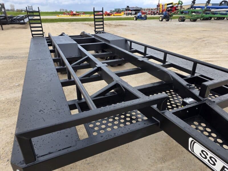 New SS EXPRESS Bumper Pull Manure Boat Trailer For Wolverine and Crawler Agitation Boats