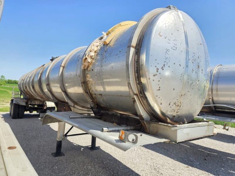 U-4880 1991 Brenner 7200 Gallon Stainless Steel Semi Tanker