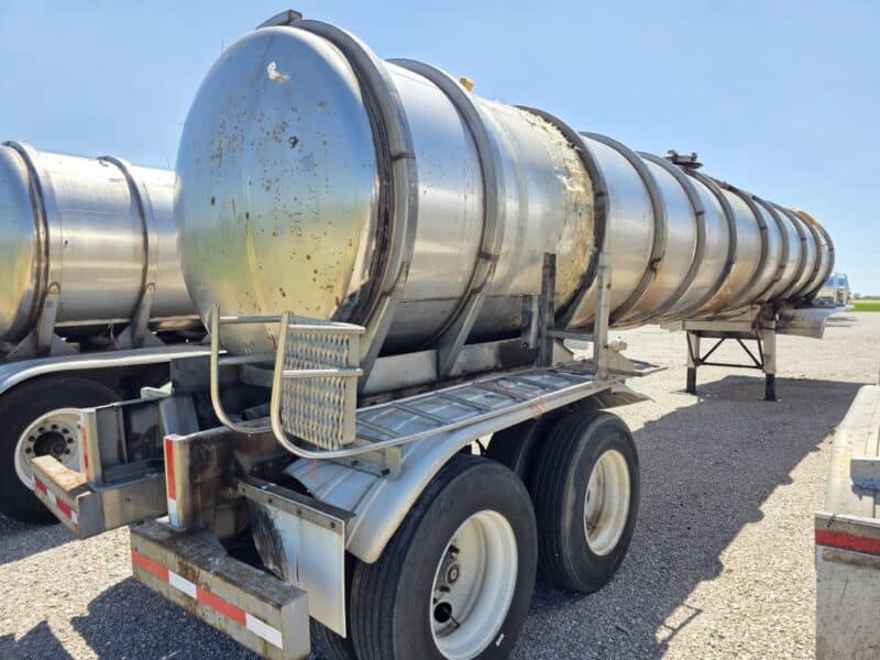 U-4880 1991 Brenner 7200 Gallon Stainless Steel Semi Tanker