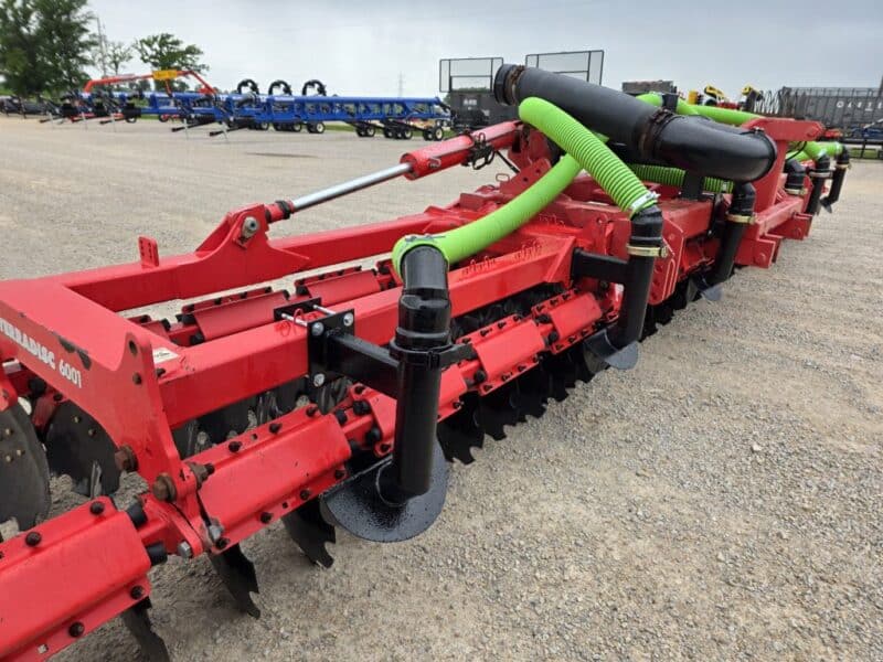 Phil’s 28′ Pottinger Twin Row Disc Only For Tractor Mounted Stinger.