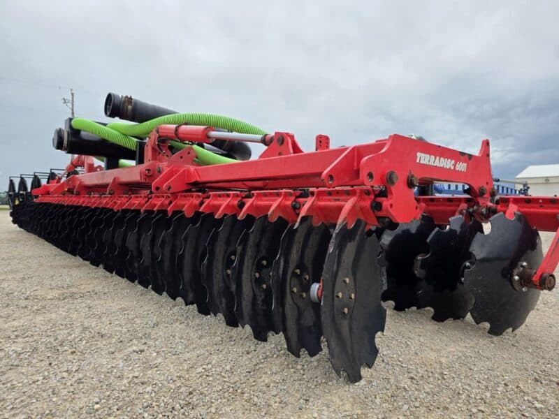 Phil’s 28′ Pottinger Twin Row Disc Only For Tractor Mounted Stinger.