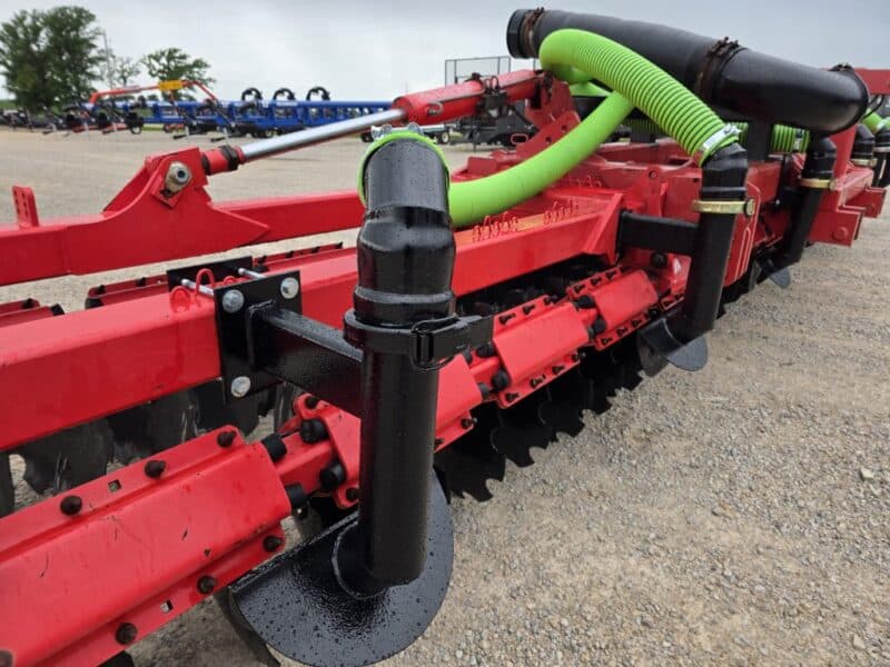 Phil’s 28′ Pottinger Twin Row Disc Only For Tractor Mounted Stinger.