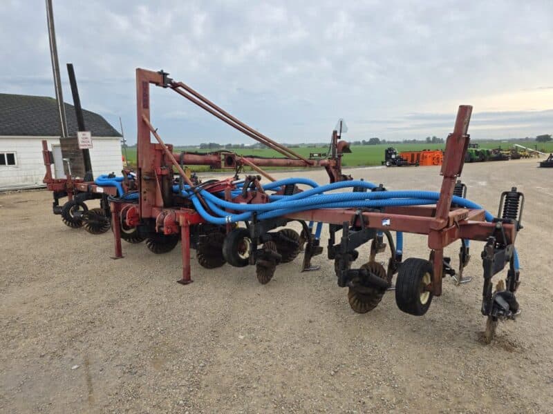 28Ft Hydro 3pt Toolbar with 15 DSI Series 70 Shanks