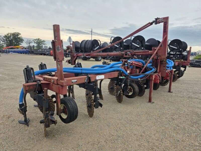 28Ft Hydro 3pt Toolbar with 15 DSI Series 70 Shanks