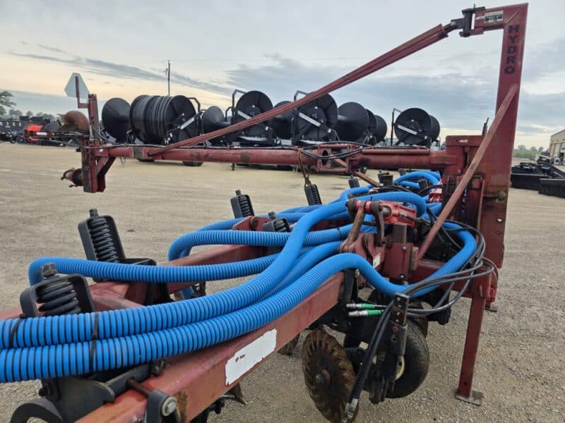 28Ft Hydro 3pt Toolbar with 15 DSI Series 70 Shanks