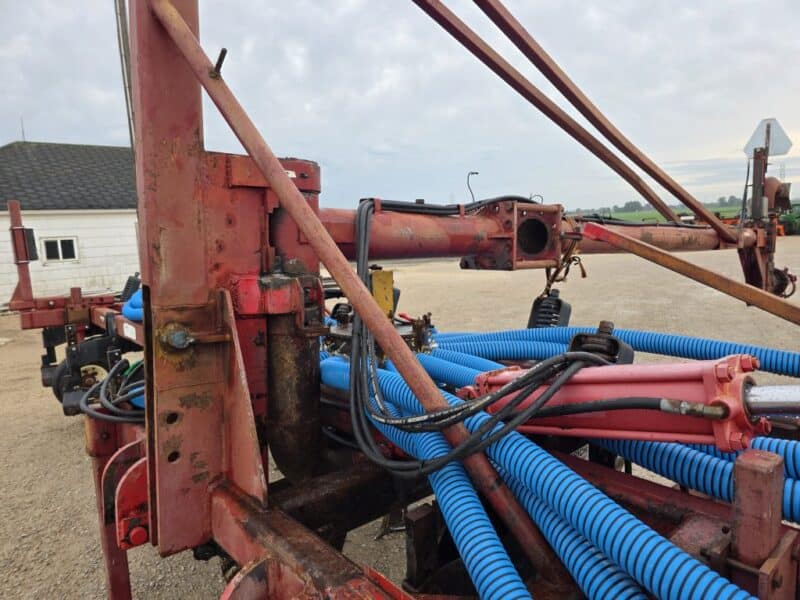 28Ft Hydro 3pt Toolbar with 15 DSI Series 70 Shanks