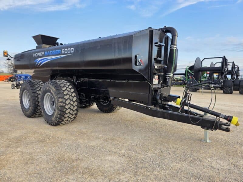 Honey Badger 6000 Manure Spreader